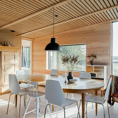 Feel The Nature Inside In Architect-designed Gem Semesterbostad *