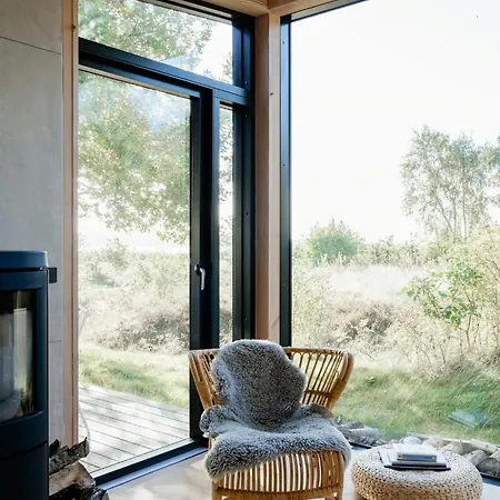 Semesterbostad Feel The Nature Inside In Architect-designed Gem *