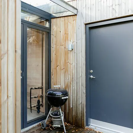 Feel The Nature Inside In Architect-designed Gem *