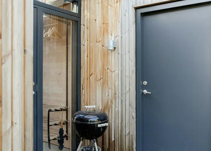 Feel The Nature Inside In Architect-designed Gem * Nibe